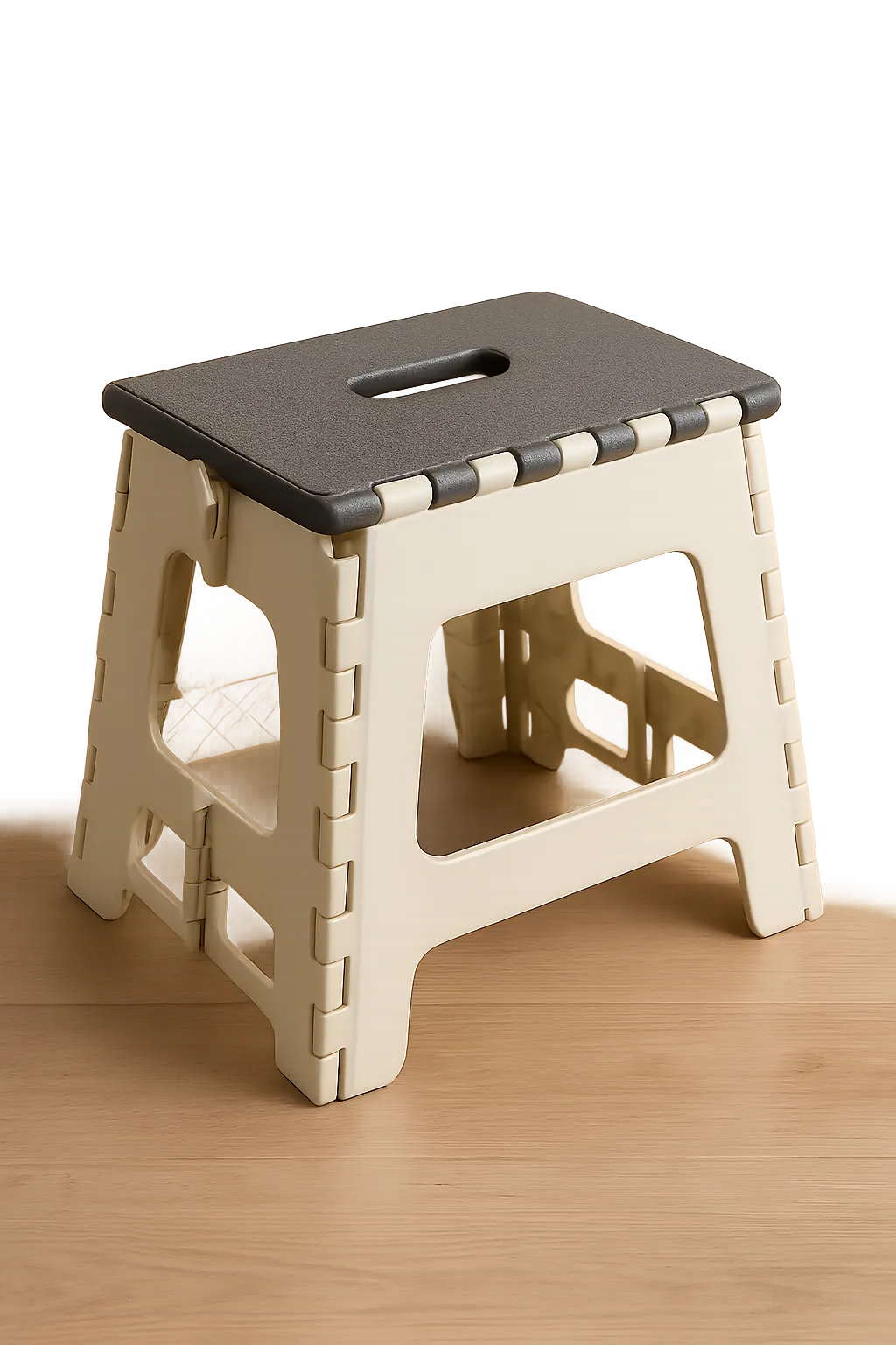 Folding step stool in white and black